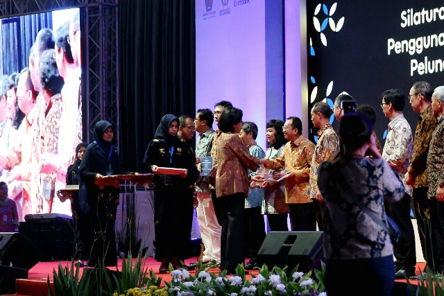 Indah Kiat Serap Tenaga Kerja Terbanyak di Sektor Pulp dan Kertas